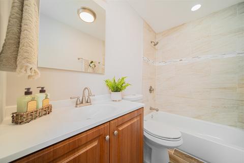 16412 Trumbull Ave, Markham, IL 60426 photo 11