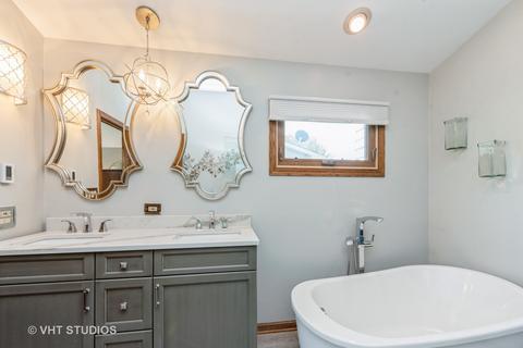 362 Pinoak Dr, Bartlett, IL 60103 photo 15