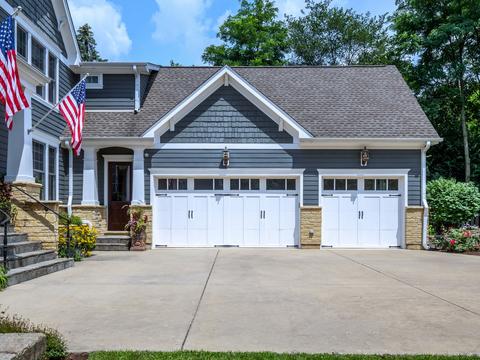 1040 Golf Ln, Wheaton, IL 60189 photo 3