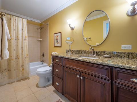 1040 Golf Ln, Wheaton, IL 60189 photo 27