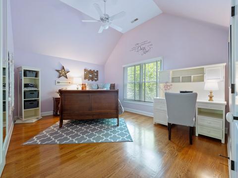 1040 Golf Ln, Wheaton, IL 60189 photo 31