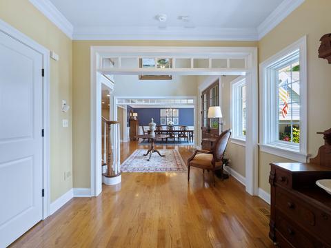 1040 Golf Ln, Wheaton, IL 60189 photo 6