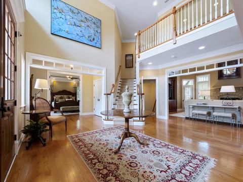 1040 Golf Ln, Wheaton, IL 60189 photo 5