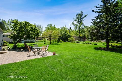 1704 Cherry Ct, Wheaton, IL 60187 photo 12