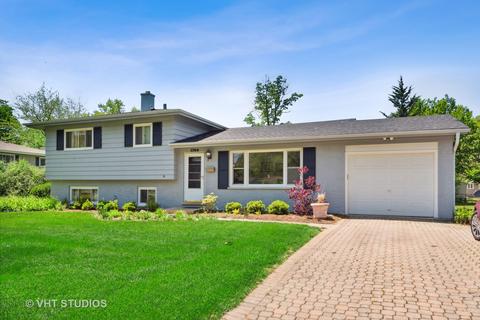 1704 Cherry Ct, Wheaton, IL 60187 photo 1