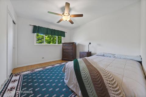 1704 Cherry Ct, Wheaton, IL 60187 photo 9