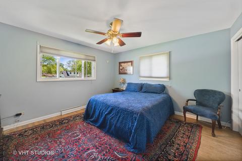 1704 Cherry Ct, Wheaton, IL 60187 photo 7