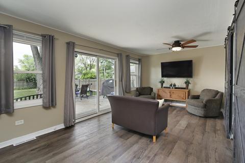2207 Park St, Rolling Meadows, IL 60008 photo 7