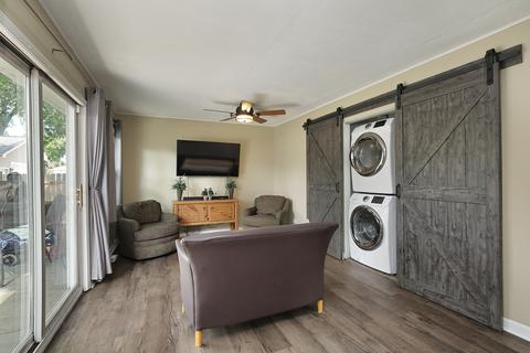 2207 Park St, Rolling Meadows, IL 60008 photo 8