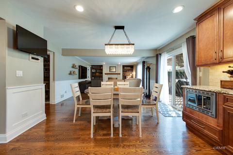 1205 W Sable Dr, Addison, IL 60101 photo 6