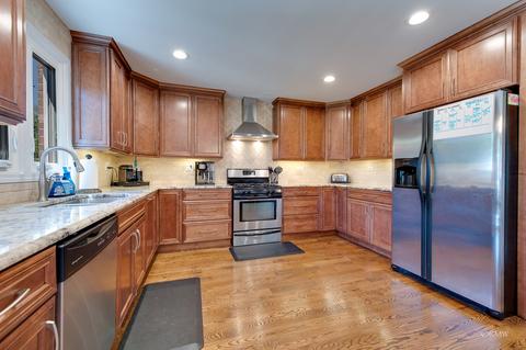 1205 W Sable Dr, Addison, IL 60101 photo 3