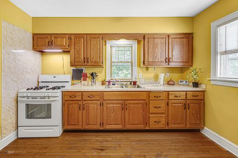 203 E North Ave, Addison, IL 60101 photo 10