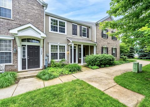 159 Springbrook Trl S, Oswego, IL 60543 photo 2