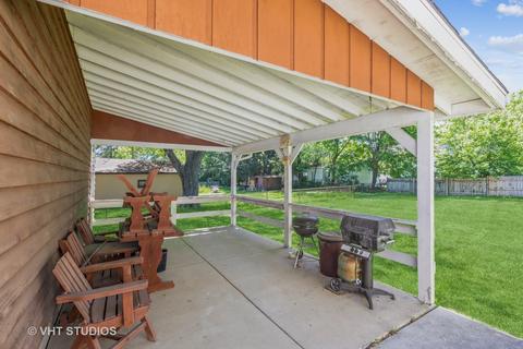 723 Morgan St, Elgin, IL 60123 photo 13