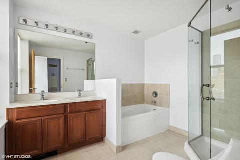 41 E 8th St #1807, Chicago, IL 60605 photo 10
