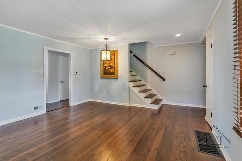 401 Oak St, Des Plaines, IL 60016 photo 3
