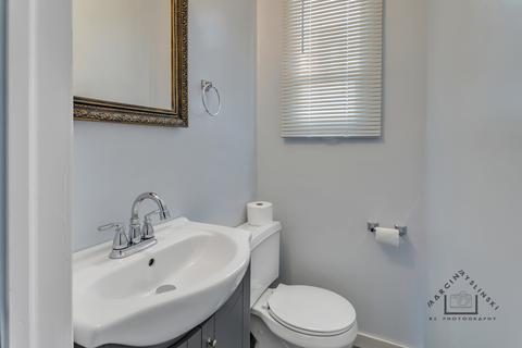 401 Oak St, Des Plaines, IL 60016 photo 15