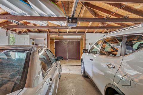 401 Oak St, Des Plaines, IL 60016 photo 17