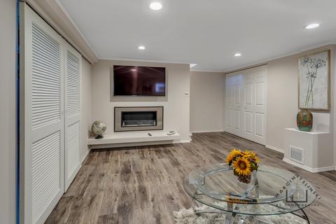 401 Oak St, Des Plaines, IL 60016 photo 7
