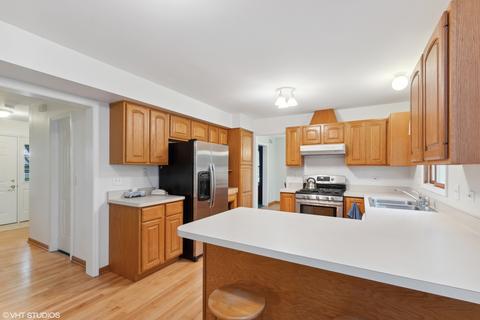 907 Maple Ave, Maple Park, IL 60151 photo 7