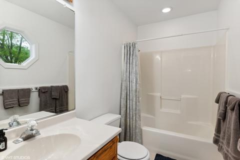 907 Maple Ave, Maple Park, IL 60151 photo 15