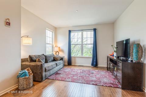 312 Laurel Ave, Des Plaines, IL 60016 photo 2