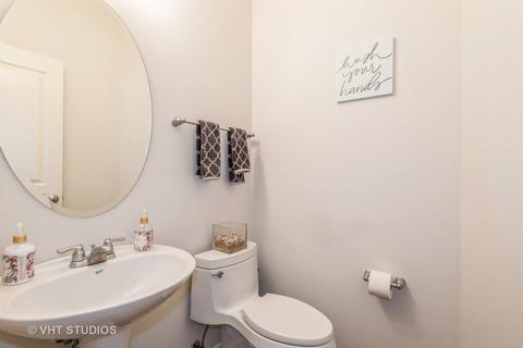 312 Laurel Ave, Des Plaines, IL 60016 photo 14