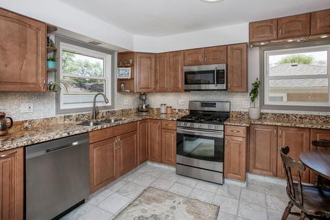 211 N Pierce Ave, Wheaton, IL 60187 photo 10