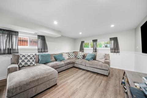 736 N Highview Ave N, Addison, IL 60101 photo 20