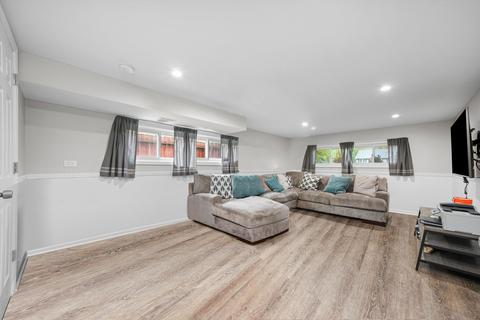 736 N Highview Ave N, Addison, IL 60101 photo 19