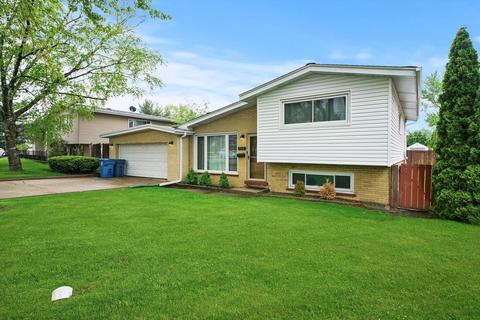736 N Highview Ave N, Addison, IL 60101 photo 2