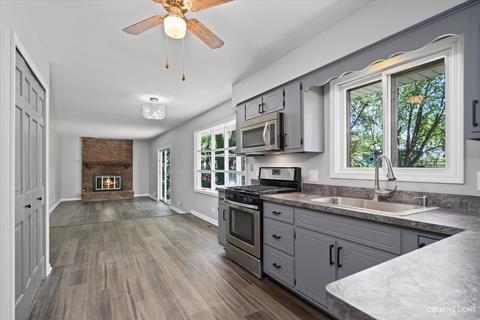 416 Warwick Dr, Naperville, IL 60565 photo 16