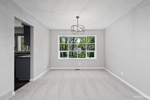 416 Warwick Dr, Naperville, IL 60565 photo 7