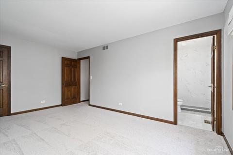 416 Warwick Dr, Naperville, IL 60565 photo 20