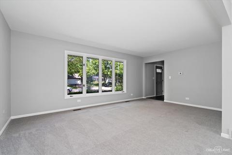 416 Warwick Dr, Naperville, IL 60565 photo 6