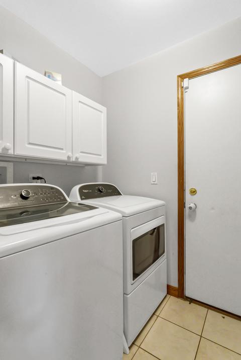 1627 Mccormack Dr, Hoffman Estates, IL 60169 photo 18