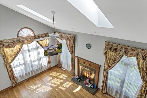 1627 Mccormack Dr, Hoffman Estates, IL 60169 photo 24