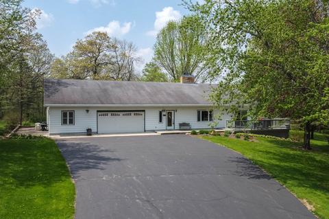 9610 Belvidere Rd, Roscoe, IL 61073 photo 7