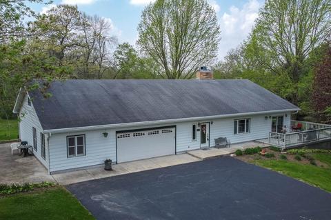 9610 Belvidere Rd, Roscoe, IL 61073 photo 6