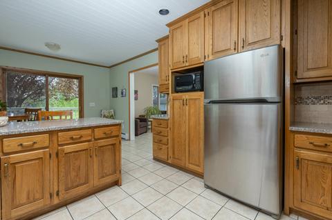 9610 Belvidere Rd, Roscoe, IL 61073 photo 17