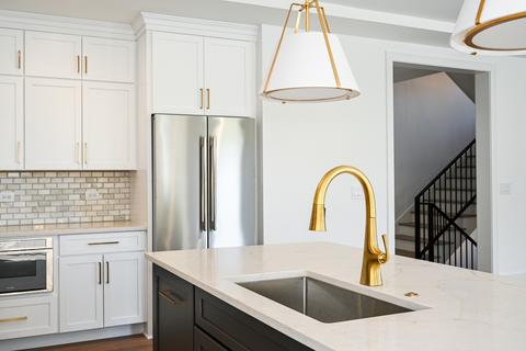 219 N Prospect St, Wheaton, IL 60187 photo 8