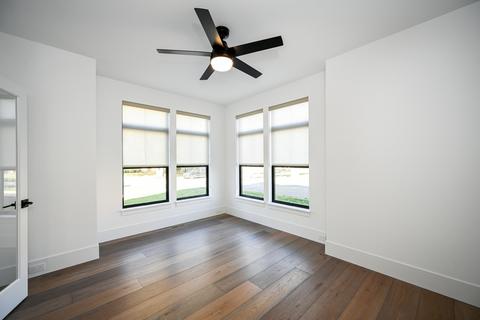 219 N Prospect St, Wheaton, IL 60187 photo 15