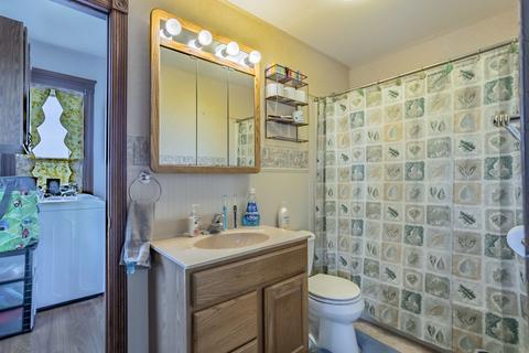 13269 E Holcomb Rd, Davis Junction, IL 61020 photo 16