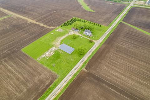 13269 E Holcomb Rd, Davis Junction, IL 61020 photo 24