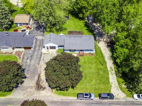 205 E North St, Newark, IL 60541 photo 4