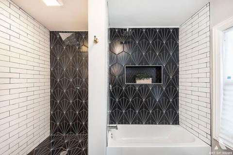 851 E 76th St, Chicago, IL 60619 photo 18