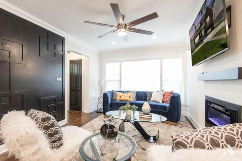 851 E 76th St, Chicago, IL 60619 photo 8