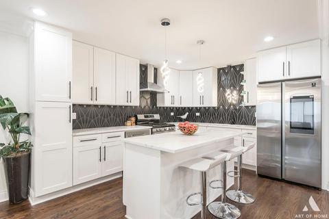 851 E 76th St, Chicago, IL 60619 photo 10