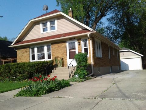 1042 Duncan Ave, Elgin, IL 60120 photo 1