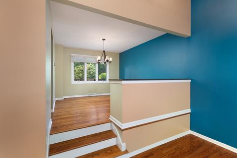 729 E Bauer Rd, Naperville, IL 60563 photo 17
